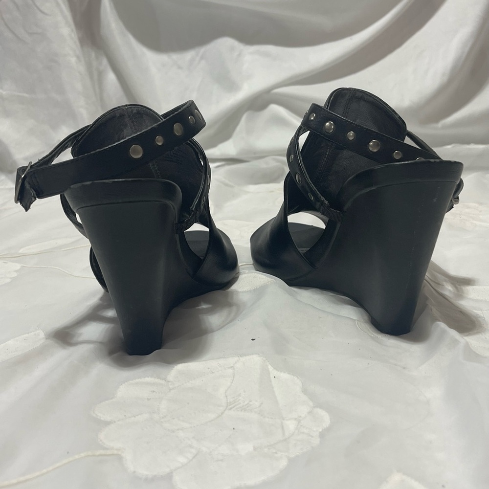 Apt 9 Black Studded Straps Peep Toe - Picture 4 of 11